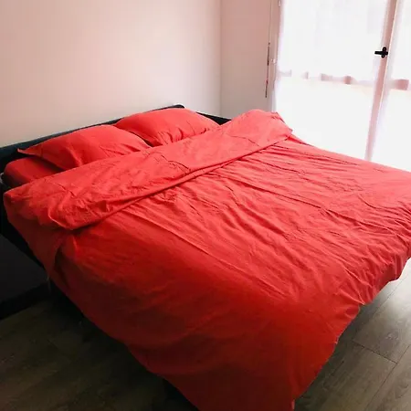 En Residence, Proche De La Avec Parking Gratuit Et 5g *